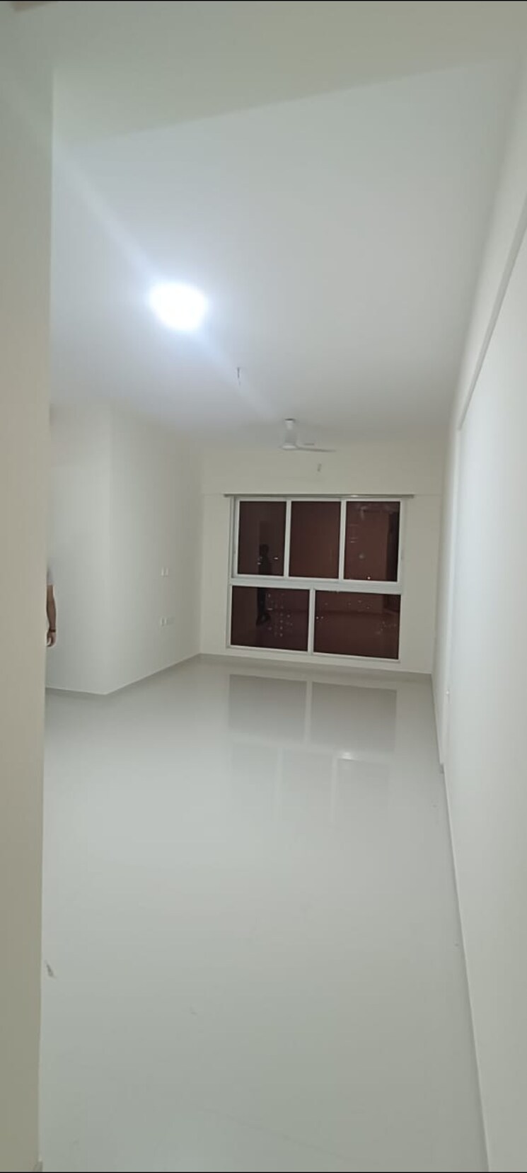 Room, uk-iridium 1 Bedroom 410 Sq.Ft. Apartment In Kandivali East Mumbai 7944987
