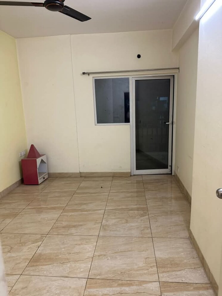 Room, ska-greenarch 3 Bedroom 1220 Sq.Ft. Apartment In Sector 16b Greater Noida Greater Noida 7945132