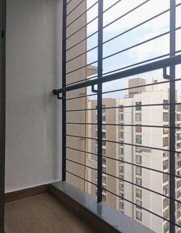 2 BHK Apartment For Rent in Runwal Eirene Part 1 Balkum Pada Thane  7945162