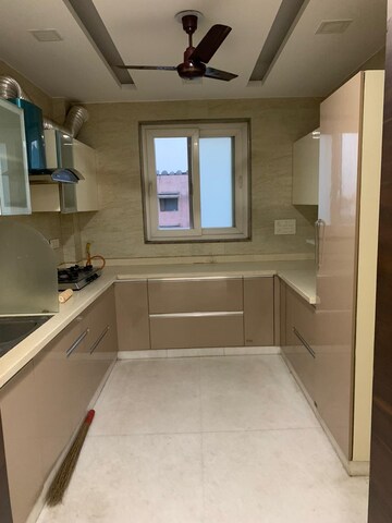Kitchen in 3 BHK Builder Floor at Paschim Vihar – for Rent
