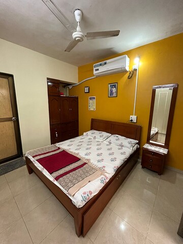 Master Bedroom in 1 BHK Apartment at Thane West – for Sale