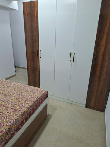 Bedroom in 2 BHK Apartment at Kanakia Silicon Valley, Powai – for Rent