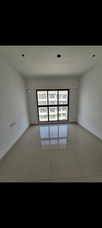 1 BHK Apartment For Rent in UK Iridium Kandivali East Mumbai  7945220