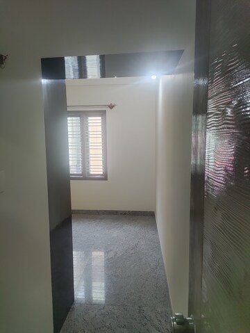 Master Bedroom in 2 BHK Builder Floor at Basaveshwara Nagar – for Rent