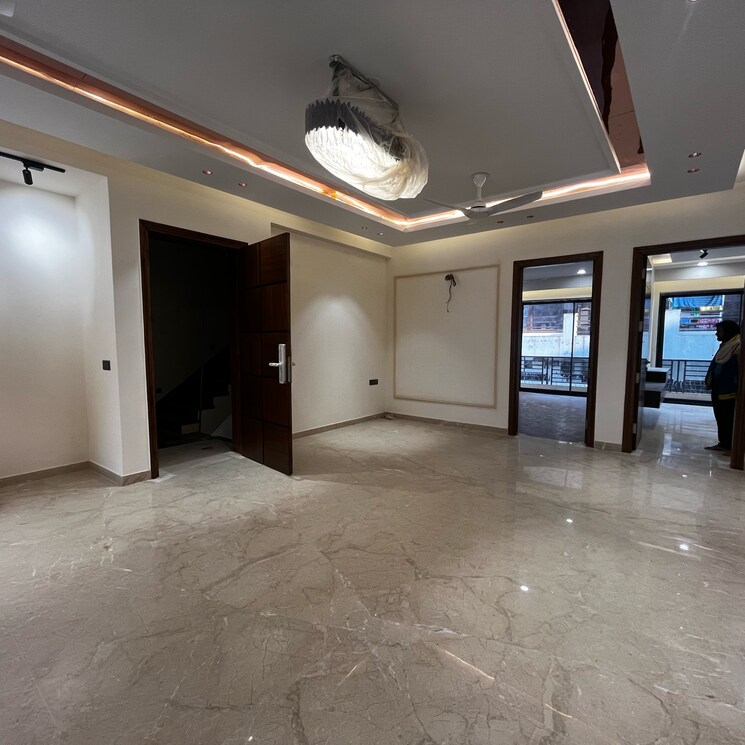 Room, sector 57 4 Bedroom 342 Sq.Yd. Builder Floor In Sector 57 Gurgaon 7945342