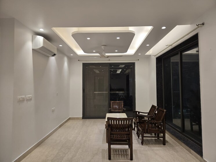 Living Room, sector 56 6+ Bedroom 508 Sq.Yd. Independent House In Sector 56 Gurgaon 7945345