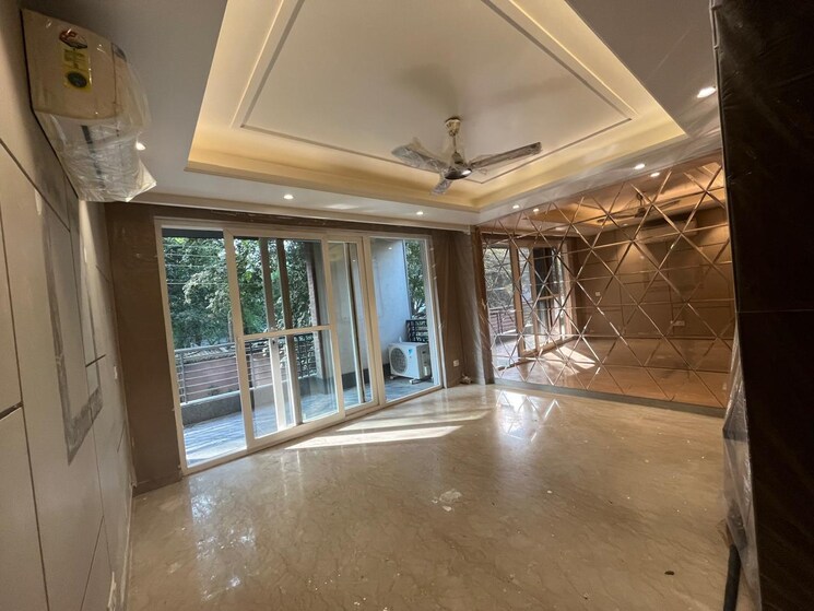 Master Bedroom, ansal-sushant-lok-i 4 Bedroom 300 Sq.Yd. Builder Floor In Sector 43 Gurgaon 7945362