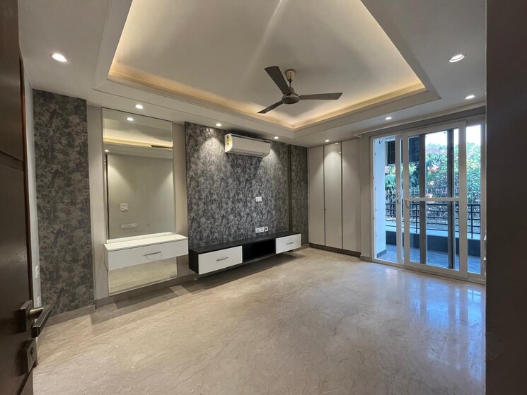 Room, ansal-sushant-lok-i 4 Bedroom 300 Sq.Yd. Builder Floor In Sector 43 Gurgaon 7945362