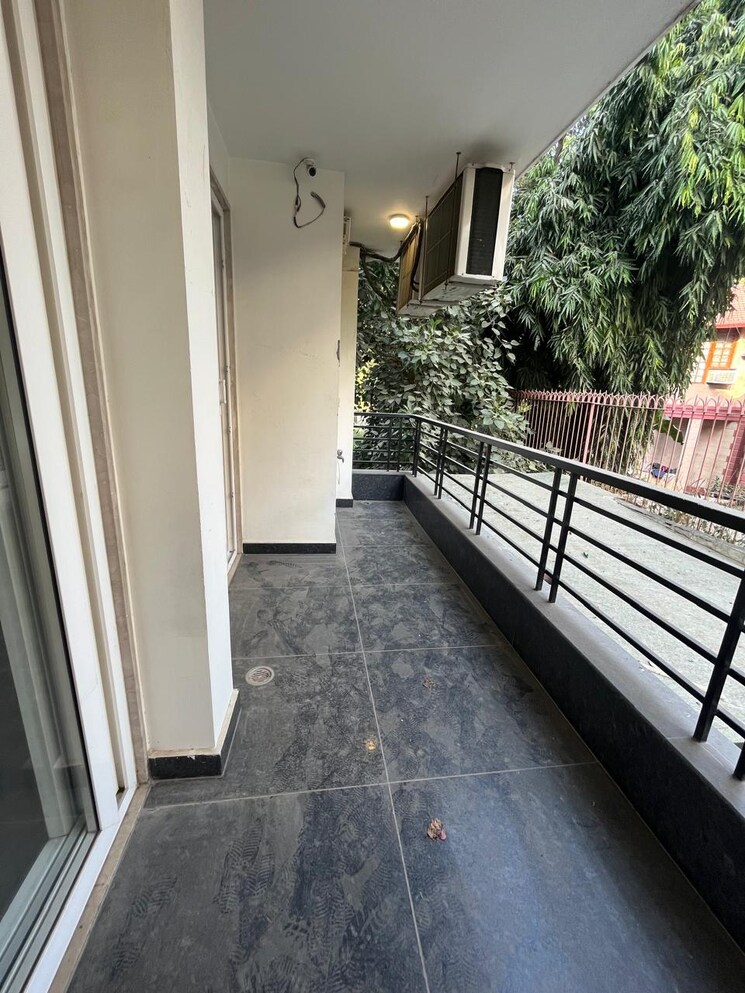 Balcony, ansal-sushant-lok-i 4 Bedroom 300 Sq.Yd. Builder Floor In Sector 43 Gurgaon 7945362