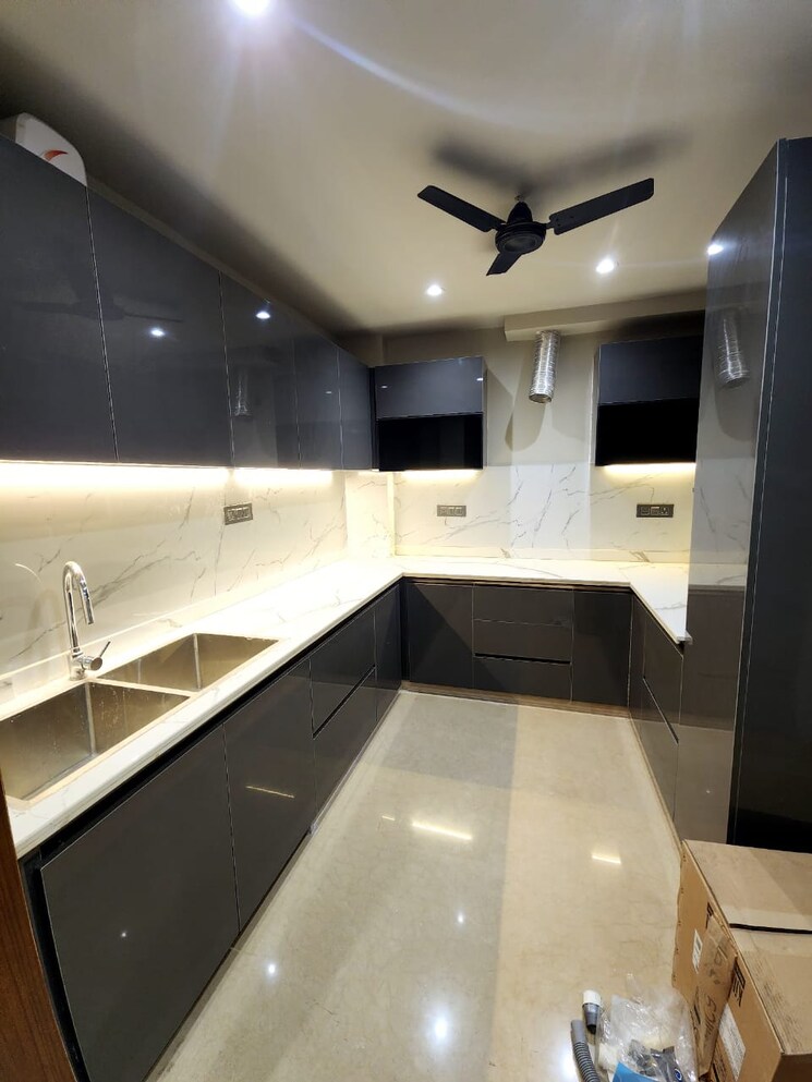 Kitchen, dlf-city-centre 3 Bedroom 2350 Sq.Ft. Apartment In Sector 28 Gurgaon 7945374