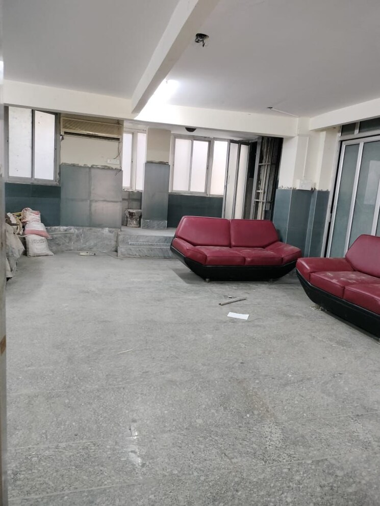  Parking, dlf-city-centre 3 Bedroom 2350 Sq.Ft. Apartment In Sector 28 Gurgaon 7945374