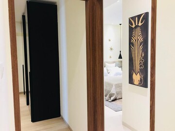 Furnished Amenities in 1 BHK Apartment at Swapna Kiran CHS, Malad East – for Rent