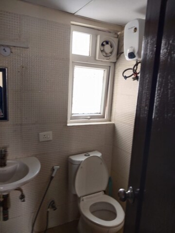 Master Bedroom in 4 BHK Apartment at Aditya Urban Casa, Sector 78 – for Rent