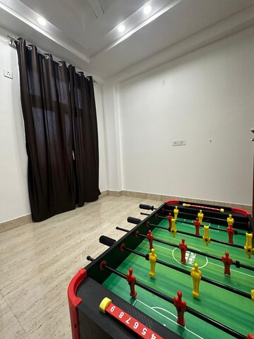 Bedroom in 3 BHK Builder Floor at Mehrauli – for Rent