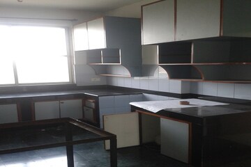 3 BHK Apartment For Rent in DLF Hamilton Court, Sector 27