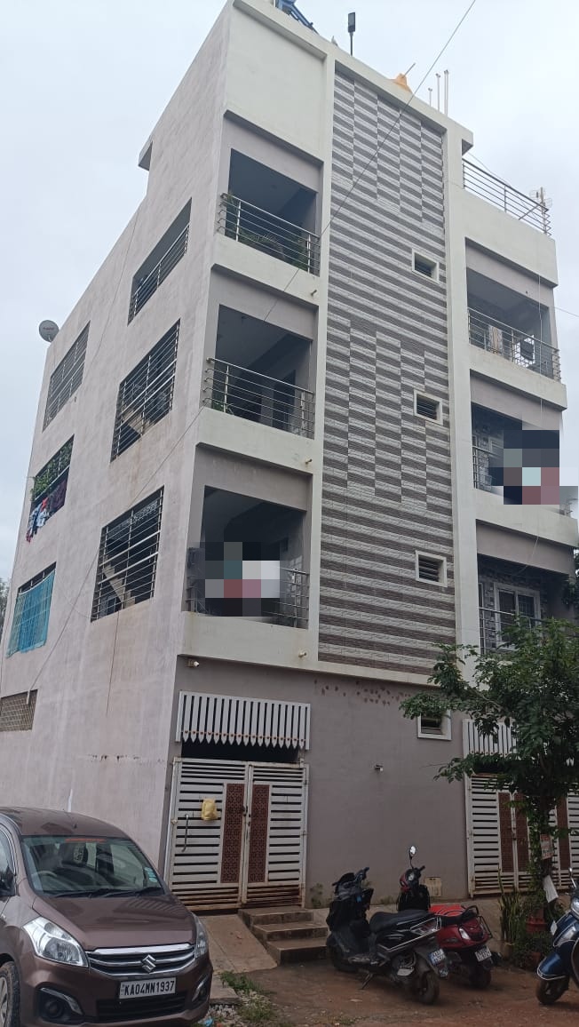 6+ BHK Builder Floor For Sale in Falcon Vision Estate Agen