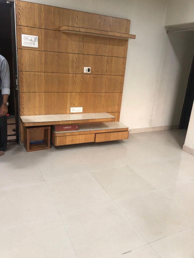 Room, madhu-milind 2 Bedroom 1000 Sq.Ft. Apartment In Nibm Pune 7945531