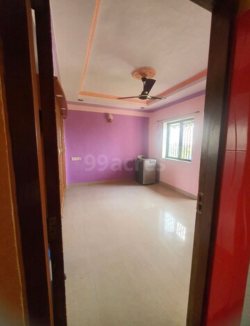 Master Bedroom in 2.5 BHK Apartment at Sneh CHS Andheri West, Andheri West – for Rent