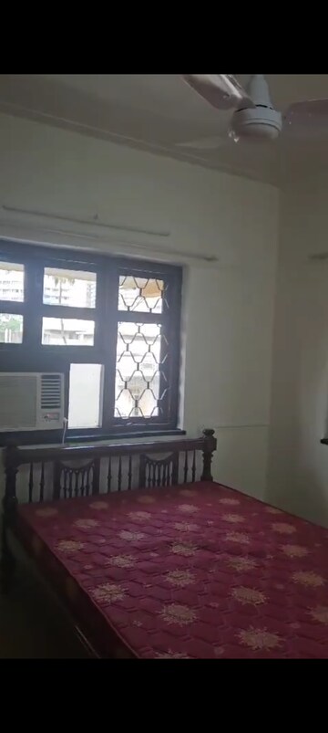 Bedroom in 2 BHK Apartment at Bandra West – for Rent