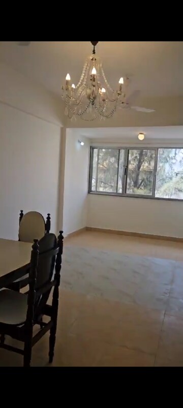 Gym in 2 BHK Apartment at Bandra West – for Rent