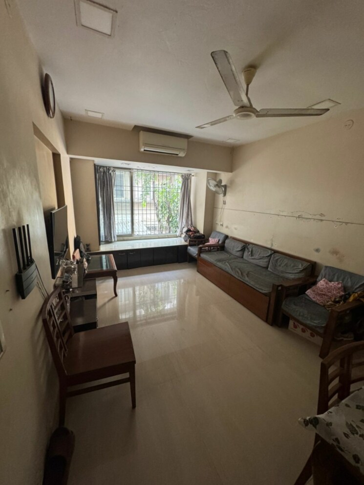 Living Room, babubhai-chs 2 Bedroom 600 Sq.Ft. Apartment In Khar West Mumbai 7945567