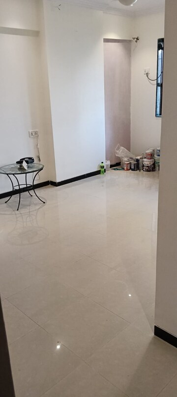 Room in 2 BHK Apartment at Sneh CHS Andheri West, Andheri West – for Rent