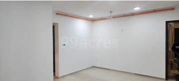 Room in 2 BHK Apartment at Sneh CHS Andheri West, Andheri West – for Rent