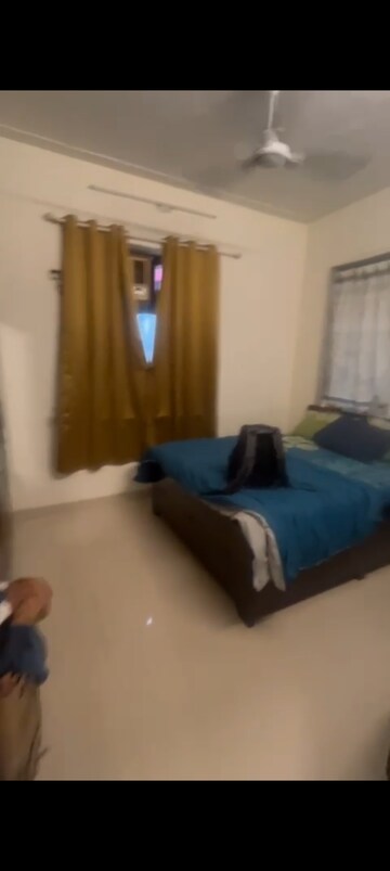 Master Bedroom in 3 BHK Apartment at Bandra West – for Rent