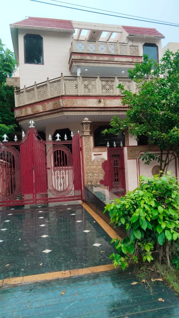 5 BHK + Extra Room Independent House For Sale in Sector 19
