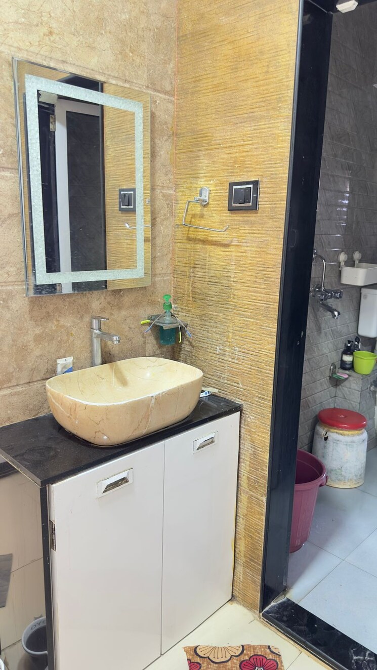 Bathroom, rajeshri-kunj 2 Bedroom 800 Sq.Ft. Apartment In Kandivali West Mumbai 7945643