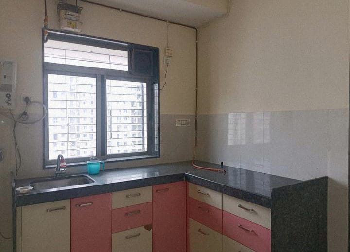 3 BHK + Pooja Room 1052 Sq.Ft. Apartment in Rustomjee Azziano Wing I