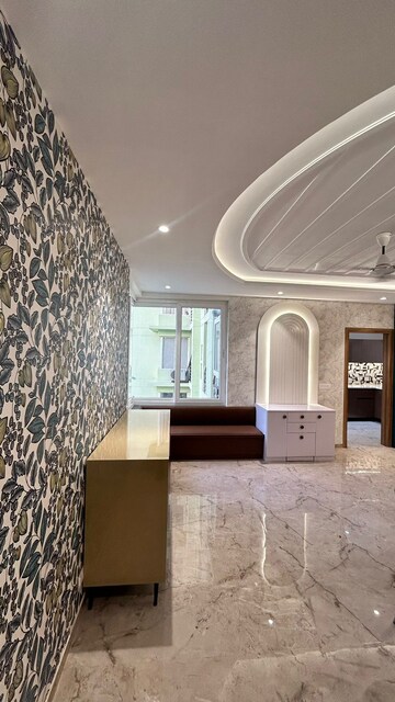 Kitchen in 4 BHK Apartment at Gomti Nagar – for Rent