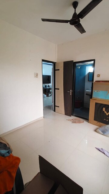 Room in 1 BHK Apartment at Agarwal And Doshi Complex, Vasai West – for Sale