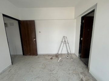 Room in 1 BHK Apartment at DGS Sheetal Usha, Malad West – for Rent
