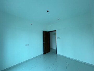 Room in 2 BHK Apartment at DGS Sheetal Usha, Malad West – for Rent