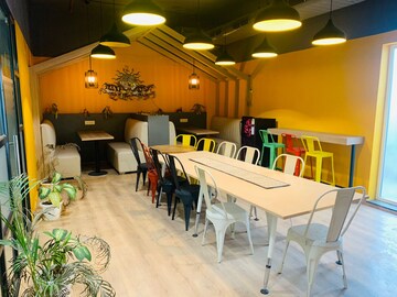 Team Area in  Co-working Space at Intellect Tower, Udyog Vihar – for Rent