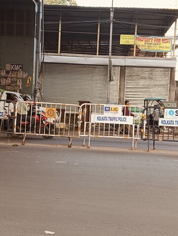  Shop – Exterior View View at Lord Sinha Road - for Rent