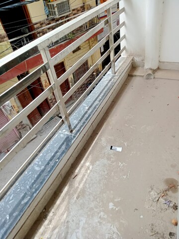 Balcony in 1 BHK Builder Floor at Paryavaran Complex – for Rent