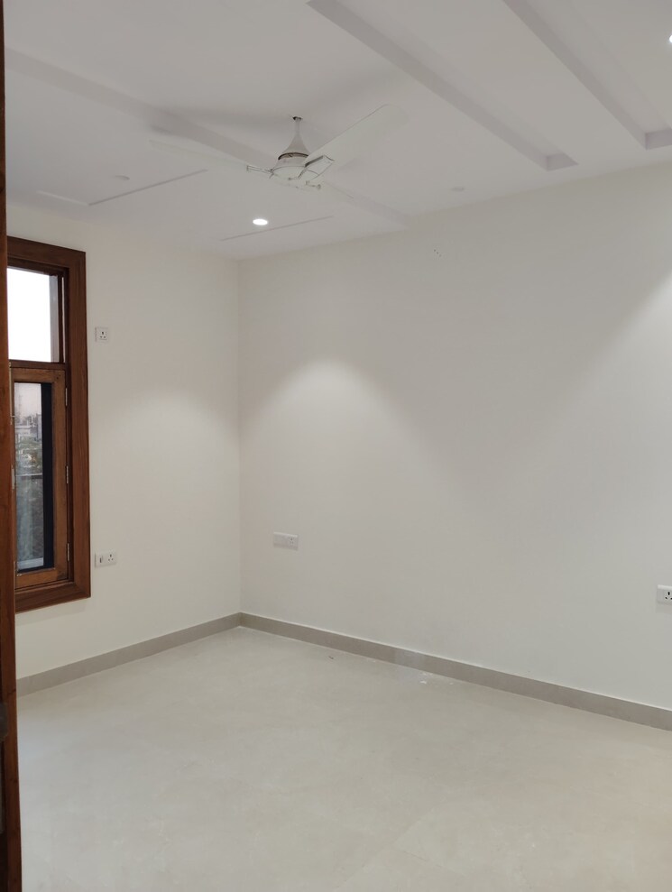 Room, niti khand 3 Bedroom 1450 Sq.Ft. Builder Floor In Niti Khand Ghaziabad 7945856