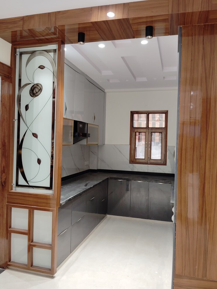 Kitchen, niti khand 3 Bedroom 1450 Sq.Ft. Builder Floor In Niti Khand Ghaziabad 7945856