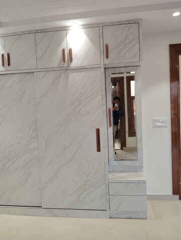 Building Lobby in 3 BHK Builder Floor at Niti Khand – for Sale