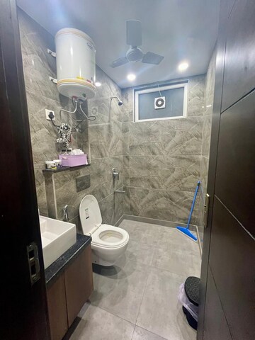 Bathroom in 2.5 BHK Apartment at Paschim Vihar – for Rent