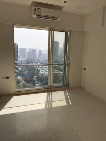 Master Bedroom in 3 BHK Apartment at Ekta Tripolis, Goregaon West – for Sale