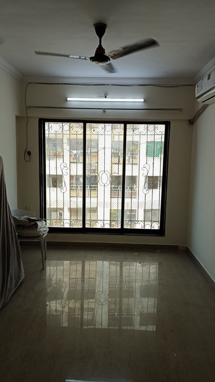 Room, riddhi-siddhi-heights-goregaon-west 1 Bedroom 400 Sq.Ft. Apartment In Goregaon West Mumbai 7945941
