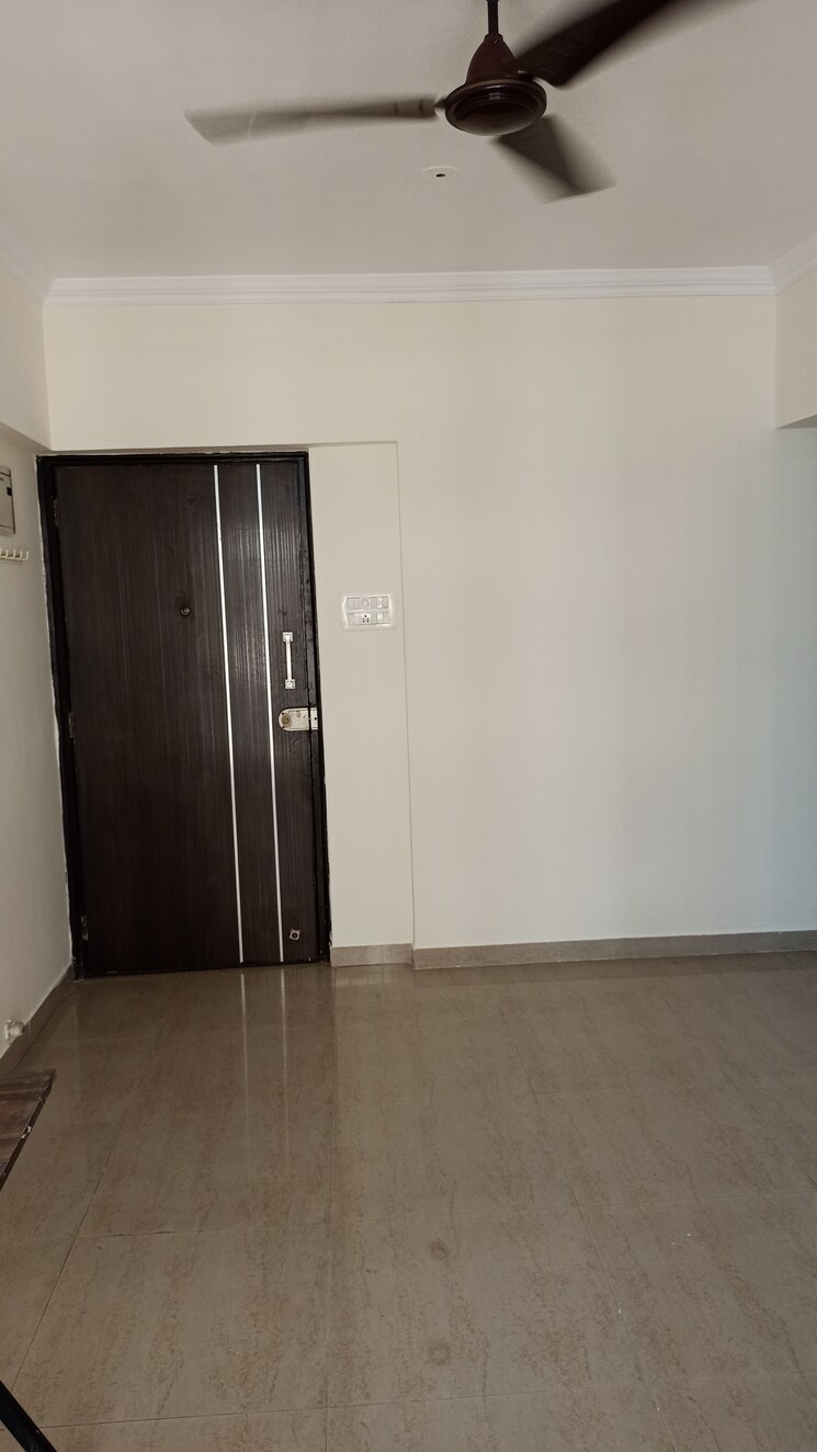 Room, riddhi-siddhi-heights-goregaon-west 1 Bedroom 400 Sq.Ft. Apartment In Goregaon West Mumbai 7945941