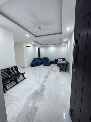 Parking in 3 BHK Builder Floor at Chattarpur – for Rent