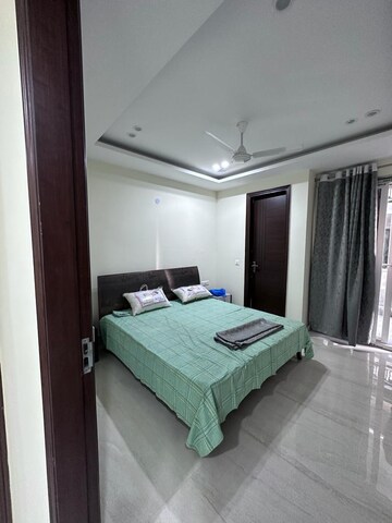 Master Bedroom in 3 BHK Builder Floor at Chattarpur – for Rent
