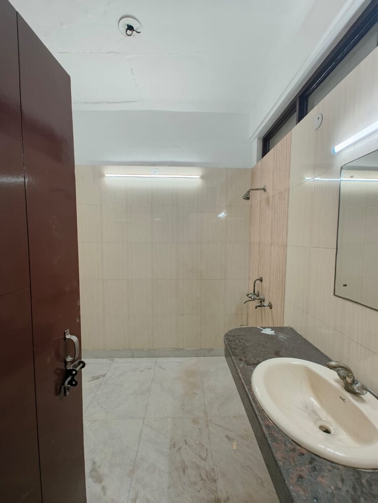 Bathroom, urbtech-xaviers 6+ Bedroom 4800 Sq.Ft. Apartment In Sector 168 Noida 7945970