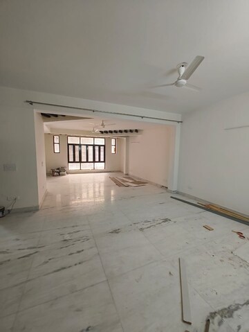 Room in 6+ BHK Apartment at Urbtech Xaviers, Sector 168 – for Sale