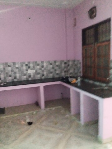 1.5 BHK Independent House For Rent in Kamta
